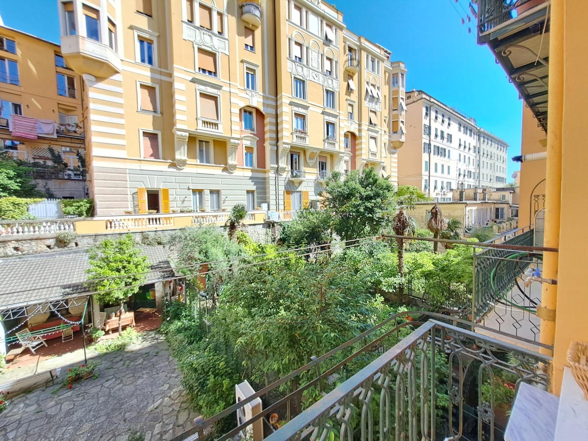 L'Alcova B&B, A Due Passi Dal Centro Genova Eksteriør bilde