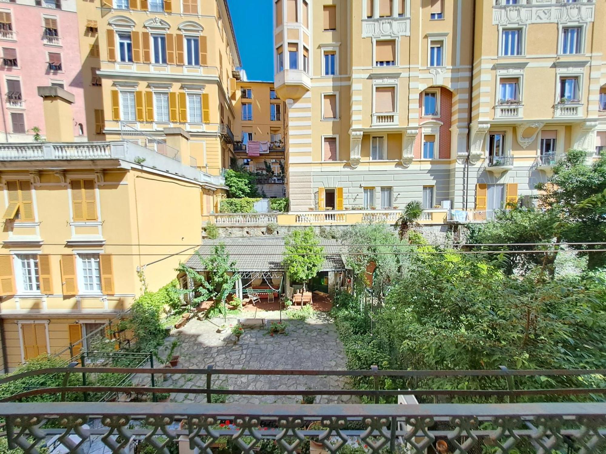 L'Alcova B&B, A Due Passi Dal Centro Genova Eksteriør bilde